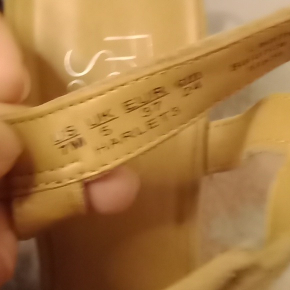 Franco Sarto Harlet3 Leather Chunk Heel Sandals Sz 7M - Picture 6 of 7